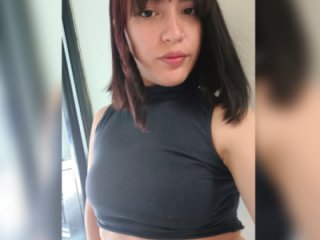 -estefany- live webcam thumbnail