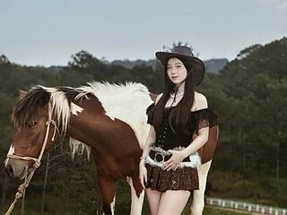 -Fiora- live webcam thumbnail