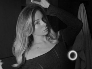 -Snowwwy- live webcam thumbnail