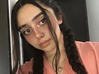 -Thalia- live webcam thumbnail