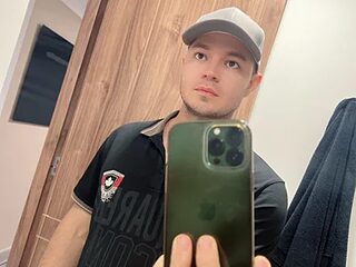 01elmono01 live webcam thumbnail