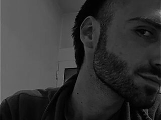 111kobik live webcam thumbnail