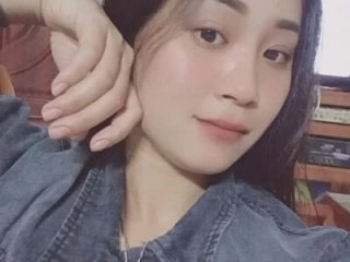 11LuuLy33 live webcam thumbnail