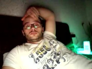 11anonymus11 live webcam thumbnail