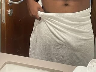 19cmmlknegro live webcam thumbnail