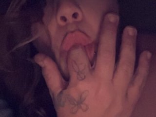 1anOnlyHoTTLuLu live webcam thumbnail