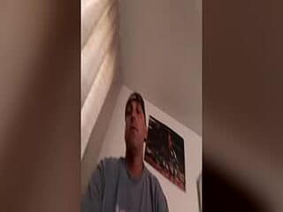 1dawg_pound live webcam thumbnail