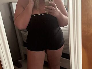 1SexyQueen live webcam thumbnail