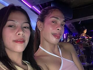 2TS1realgirl69 live webcam thumbnail