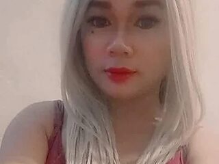 30cmMONSTERCOCKnBIGLOAD4u live webcam thumbnail
