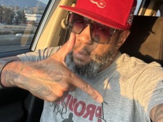 3prettyboy3 live webcam thumbnail