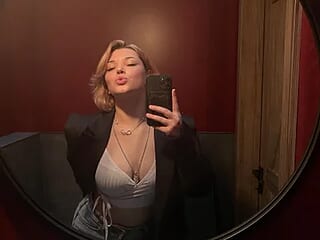 4everpleasurebaby2 live webcam thumbnail