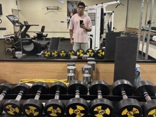 7_INCH_MONSTER live webcam thumbnail