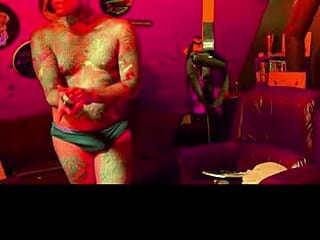9stringgstringdivabunny live webcam thumbnail