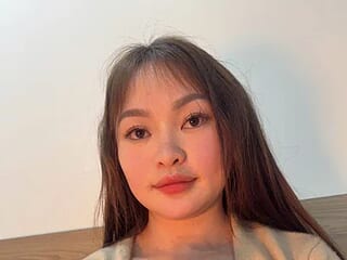 __Lily24__ live webcam thumbnail