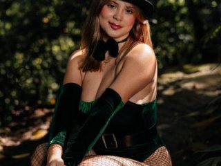 _Alicee_1 live webcam thumbnail