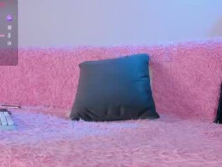 _ccrystaa_ live webcam thumbnail