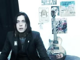 _cuervo_sk8 live webcam thumbnail
