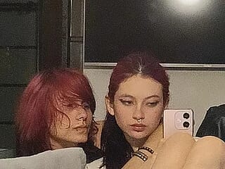 _Eros_Nyx_ live webcam thumbnail