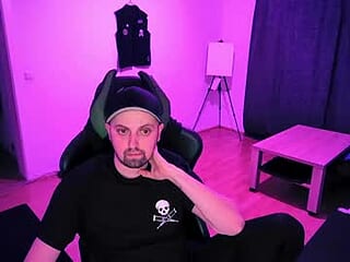 _gravewalker_ live webcam thumbnail
