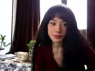 _honeyimhome live webcam thumbnail