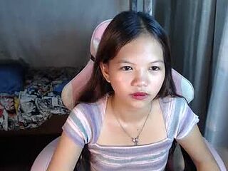 _jennn live webcam thumbnail