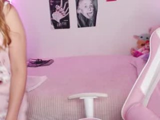 _lloou_ live webcam thumbnail