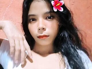 _lovelybabe23 live webcam thumbnail