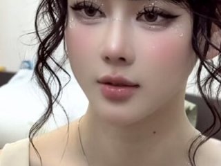 _ly__ live webcam thumbnail