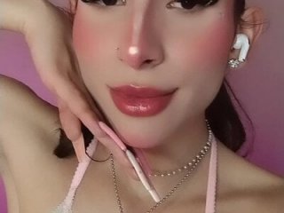 _paulaaa live webcam thumbnail