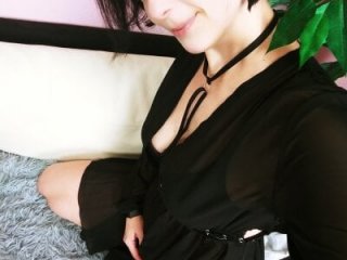 _Sweetlonglips_ live webcam thumbnail