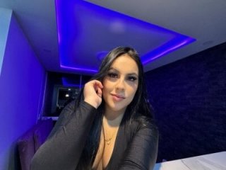 _scarleth_lux live webcam thumbnail