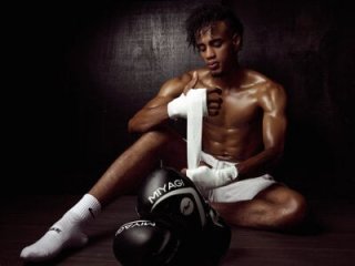 AaronCruz_ live webcam thumbnail