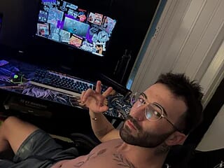 Aaron_hyuga live webcam thumbnail