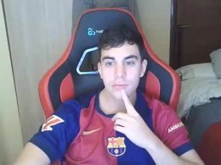 aaronlavine live webcam thumbnail