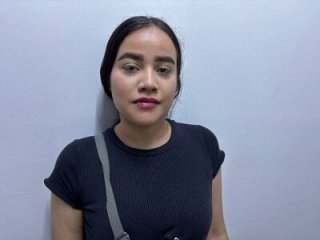 AbbyGils_21 live webcam thumbnail