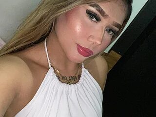 abby_doll_ live webcam thumbnail