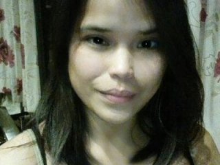abiemayhottiey live webcam thumbnail