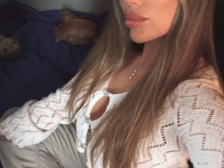 abigailjohn22 live webcam thumbnail