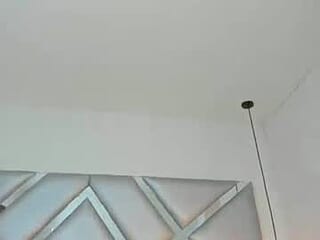 abrilmiller_vc1 live webcam thumbnail