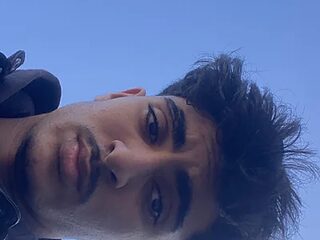 Achrafsad9i live webcam thumbnail