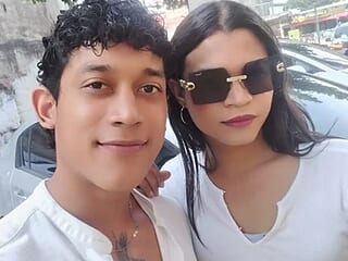 Adan_n_eva live webcam thumbnail