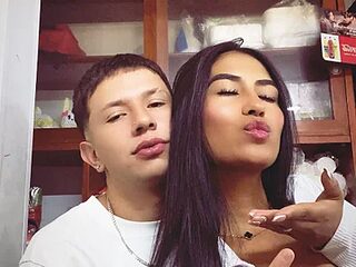 Adara_and_darek live webcam thumbnail