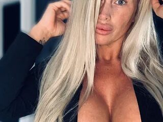 AddisonMae live webcam thumbnail