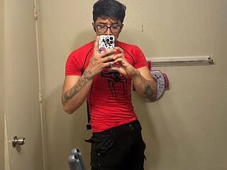 Adrian181 live webcam thumbnail