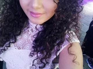 Adrianasex_69x live webcam thumbnail