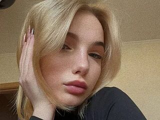 AdrieneChapp live webcam thumbnail