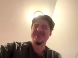adam112233456504373 live webcam thumbnail