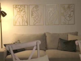 addieroseone live webcam thumbnail