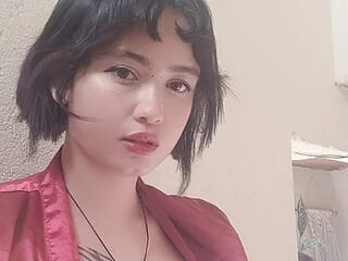 addison_avery live webcam thumbnail